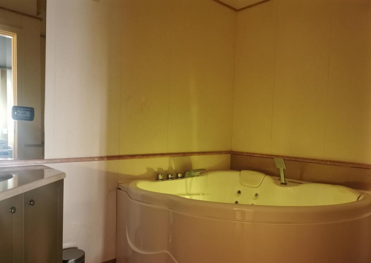 레체 Dimora Dei Salentini B&B 외부 사진
